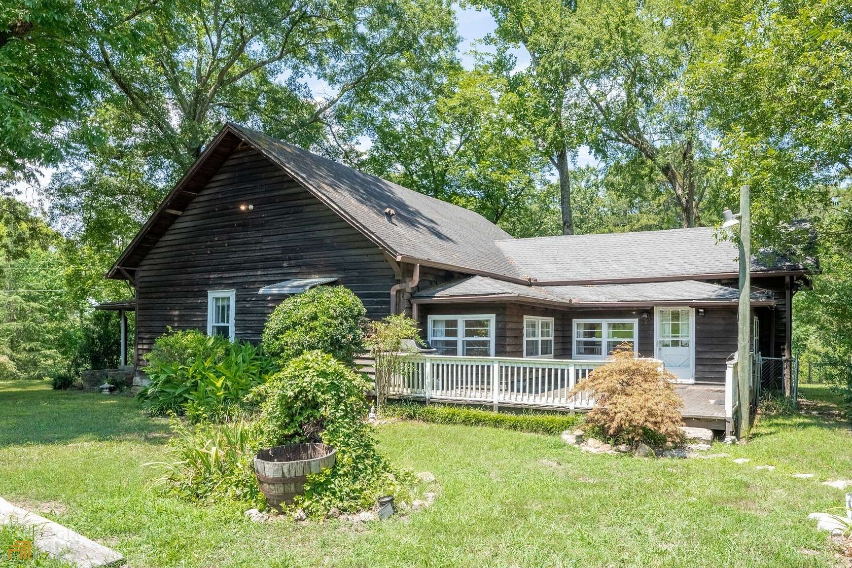 207 Acres of Land with Home for Sale in Rome, Georgia