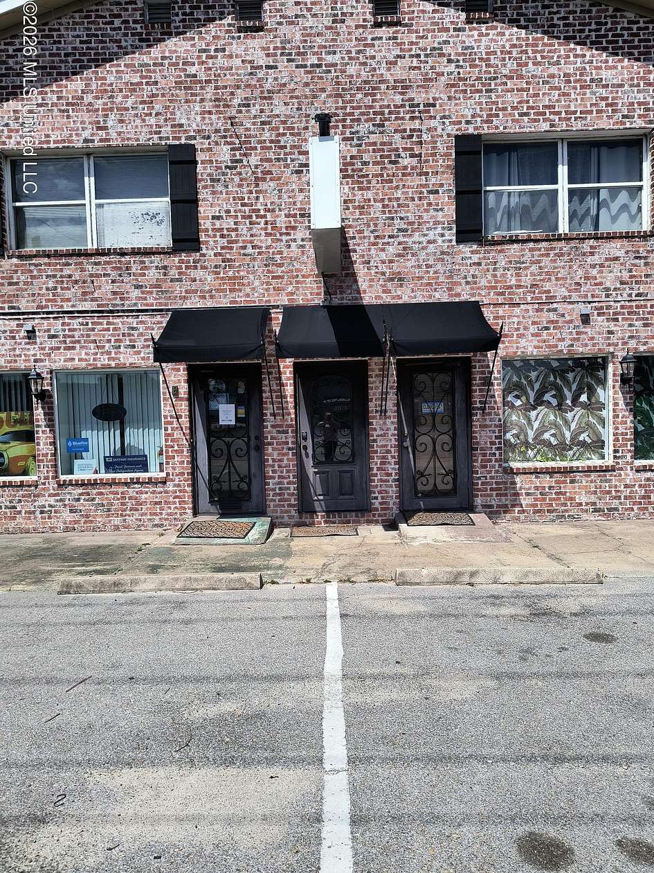 2.4 Acres of Land with Home for Lease in Gulfport, Mississippi