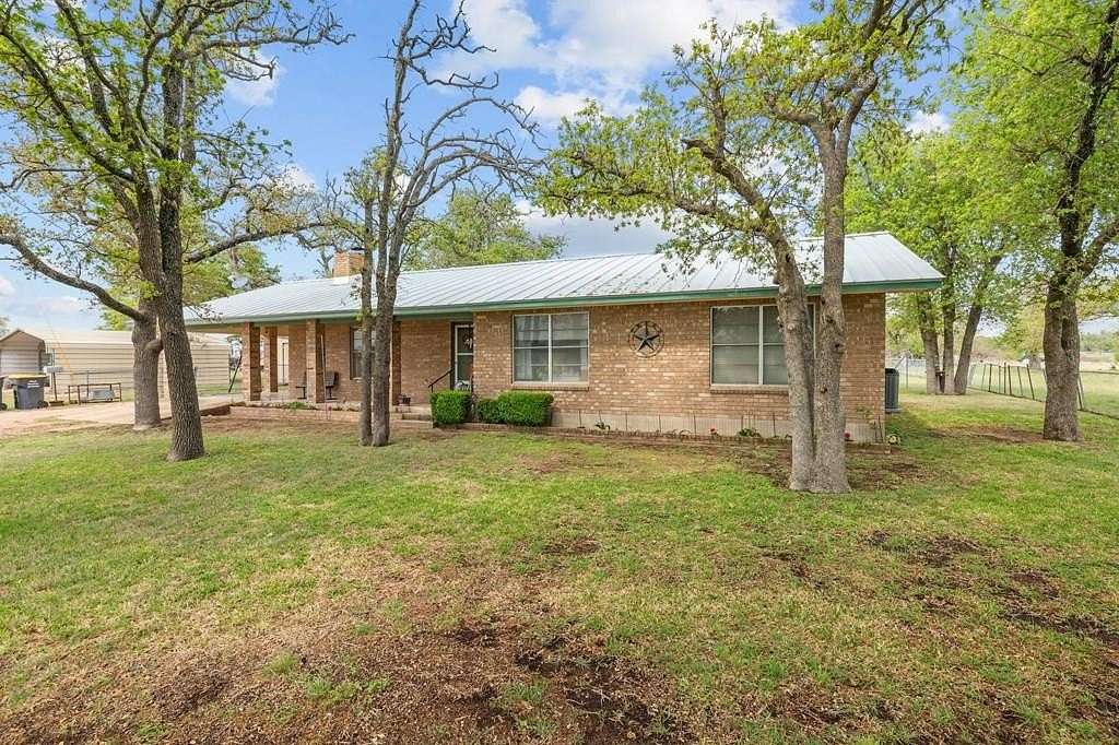 20.5 Acres of Land with Home for Sale in Fredericksburg, Texas