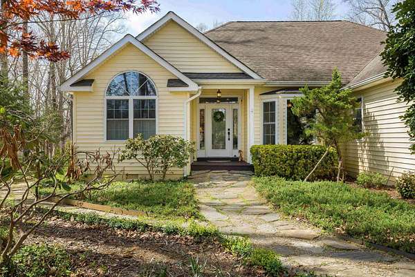 10 Acres of Land with Home for Sale in Palmyra, Virginia