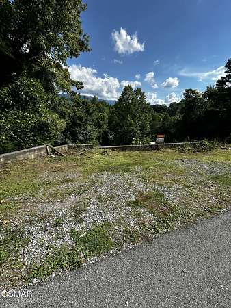 0.34 Acres of Mixed-Use Land for Sale in Gatlinburg, Tennessee