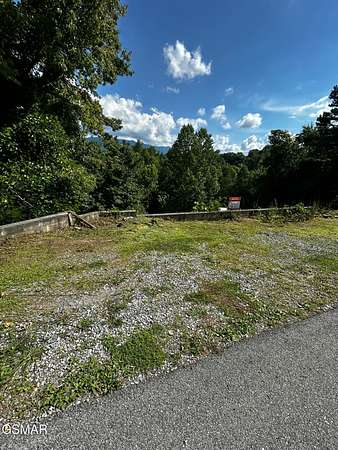 0.34 Acres of Mixed-Use Land for Sale in Gatlinburg, Tennessee