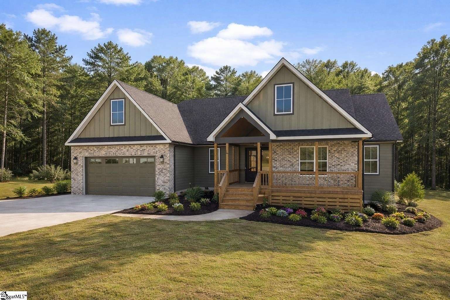 2.5 Acres of Land with Home for Sale in Travelers Rest, South Carolina