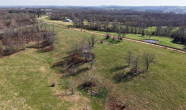 20.8 Acres of Land for Sale in Huntsville, Arkansas
