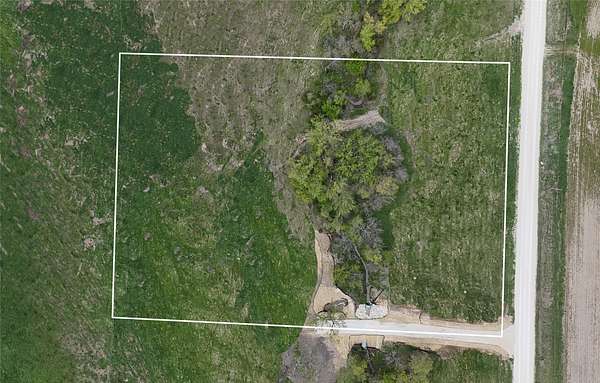5 Acres of Residential Land for Sale in Earlham, Iowa