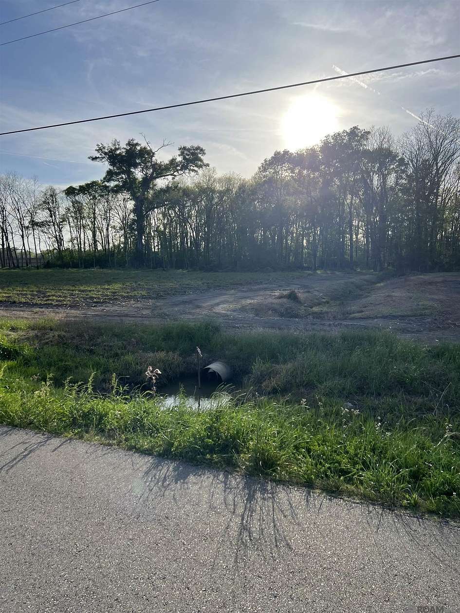 4 Acres of Residential Land for Sale in Ventress, Louisiana