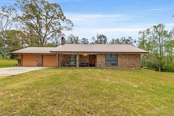 18.7 Acres of Land with Home for Sale in Florien, Louisiana
