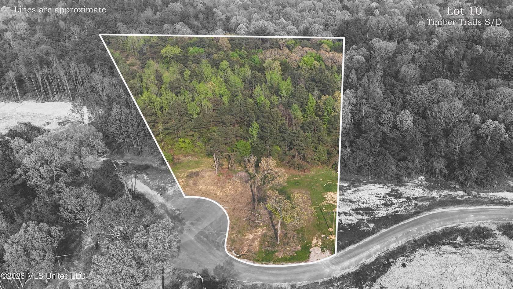 3.74 Acres of Residential Land for Sale in Senatobia, Mississippi