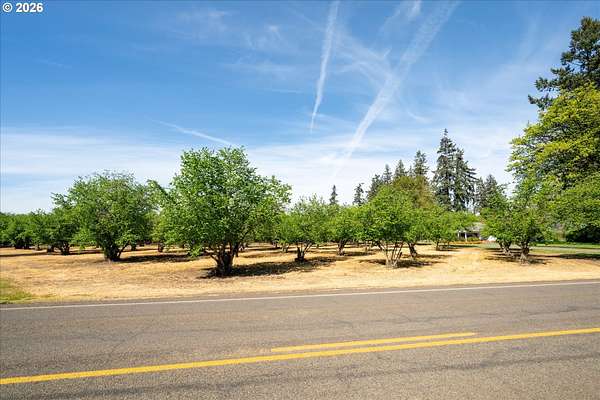 5 Acres of Land for Sale in Eugene, Oregon