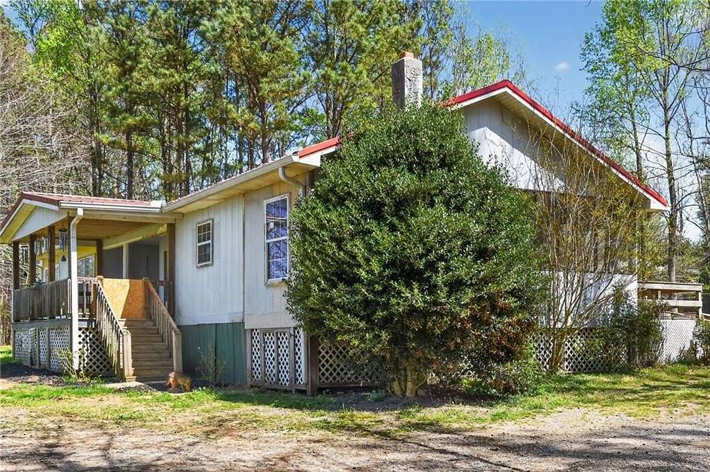 4.4 Acres of Land with Home for Sale in Rock Spring, Georgia