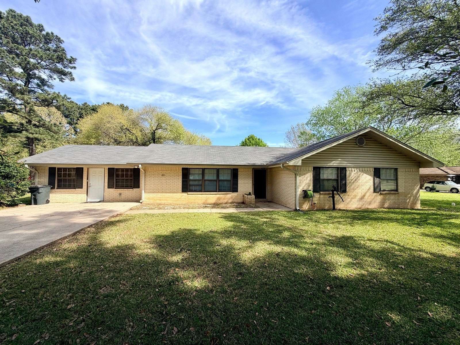 2 Acres of Land with Home for Sale in Ashdown, Arkansas