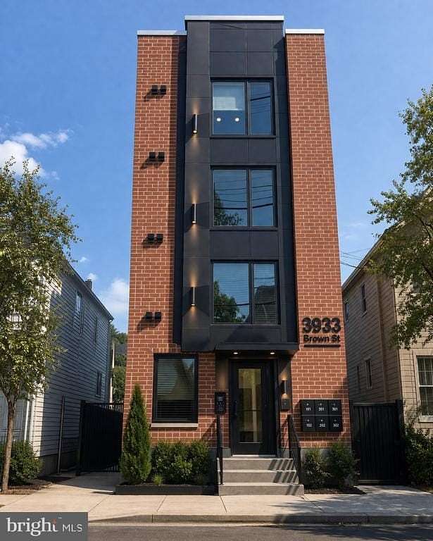 0.04 Acres of Residential Land for Sale in Philadelphia, Pennsylvania