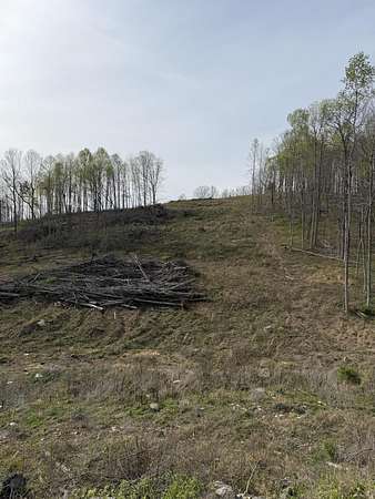 22.8 Acres of Land for Sale in Mount Vernon, Kentucky