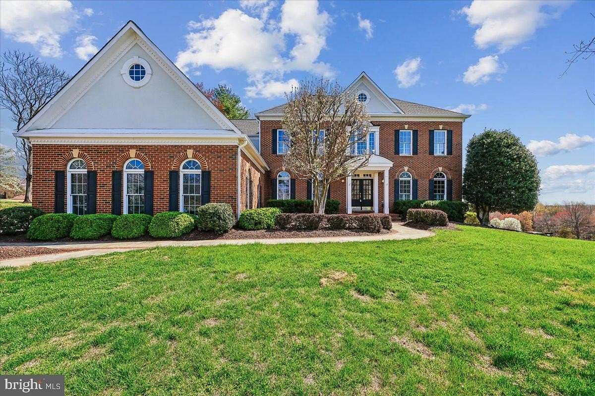 2 Acres of Land with Home for Sale in Darnestown, Maryland