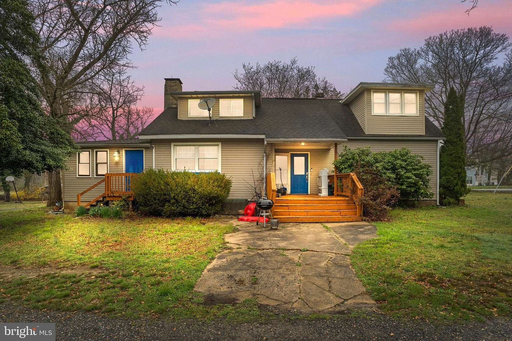 3.2 Acres of Land with Home for Sale in Egg Harbor Township, New Jersey