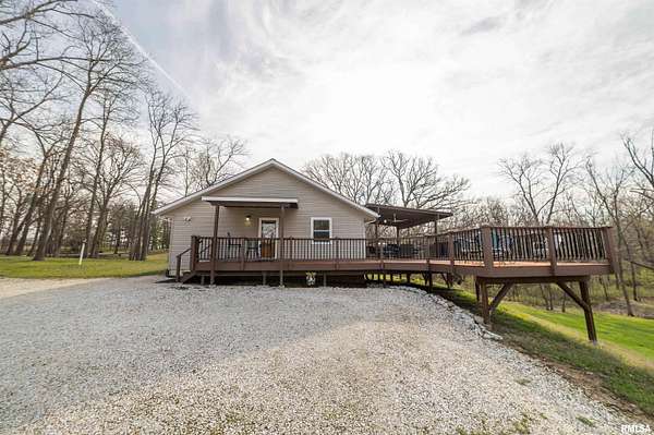 12.3 Acres of Recreational Land with Home for Sale in Liberty, Illinois