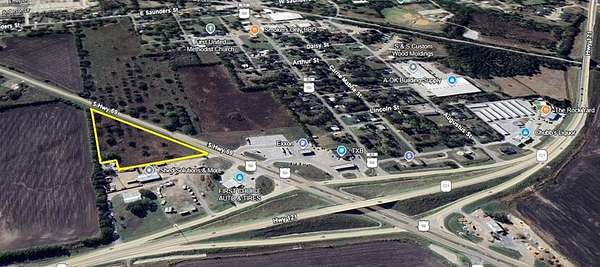 3.28 Acres of Commercial Land for Lease in Trenton, Texas