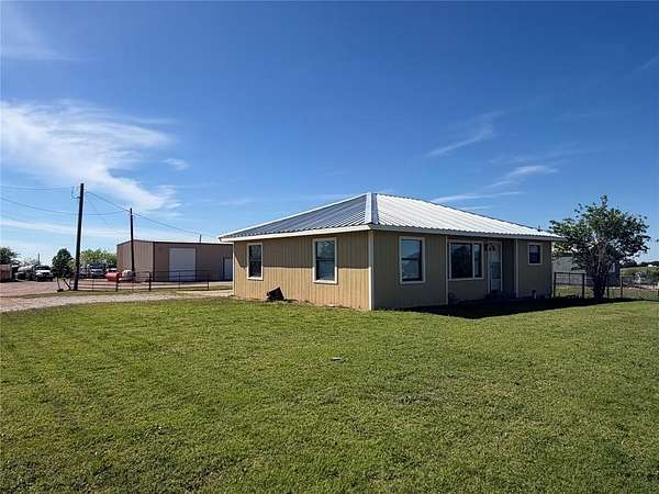 2 Acres of Land with Home for Sale in Bowie, Texas