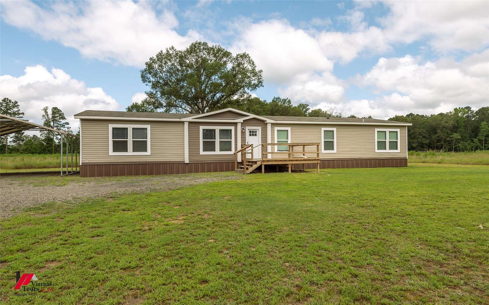 7.5 Acres of Land with Home for Sale in Plain Dealing, Louisiana