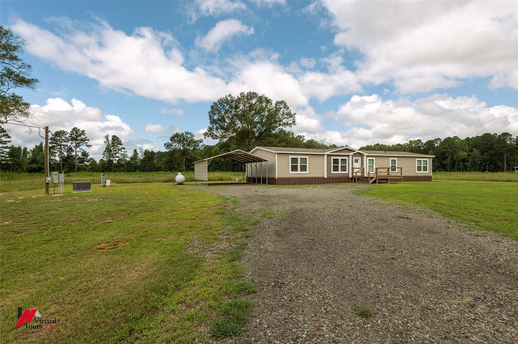 7.5 Acres of Land with Home for Sale in Plain Dealing, Louisiana