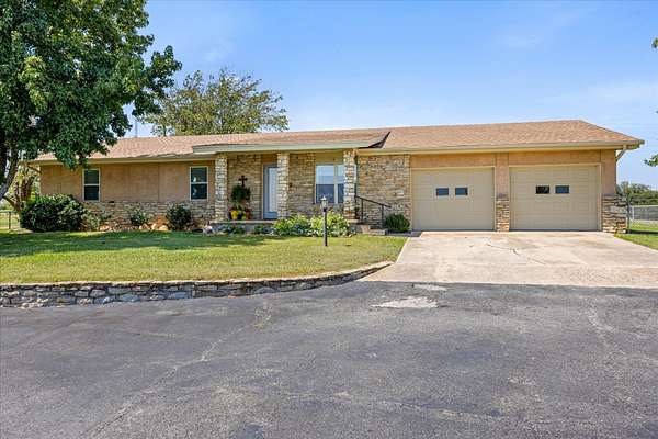 15 Acres of Land with Home for Sale in Hico, Texas