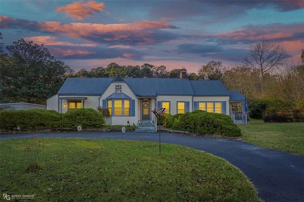 1.9 Acres of Land with Home for Sale in Vivian, Louisiana