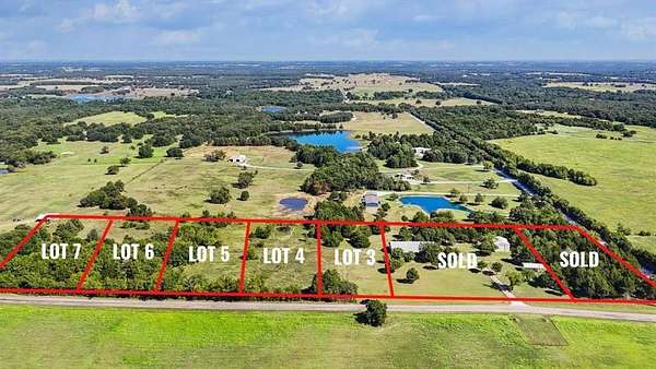 1.64 Acres of Residential Land for Sale in Whitesboro, Texas