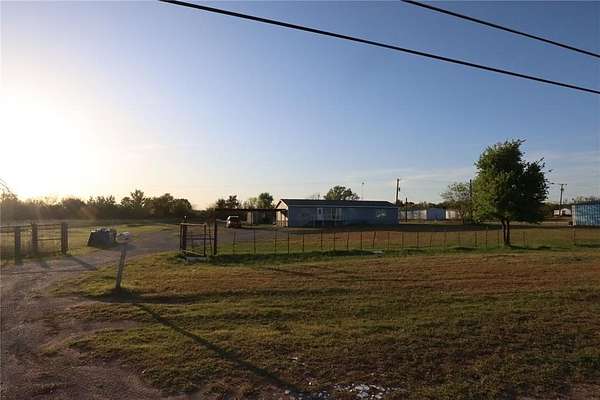2.6 Acres of Improved Mixed-Use Land for Sale in Ranger, Texas