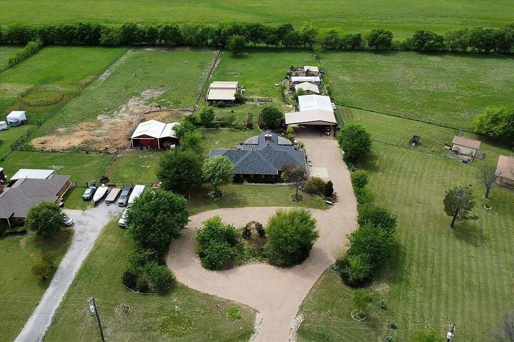 2 Acres of Land with Home for Sale in Sanger, Texas