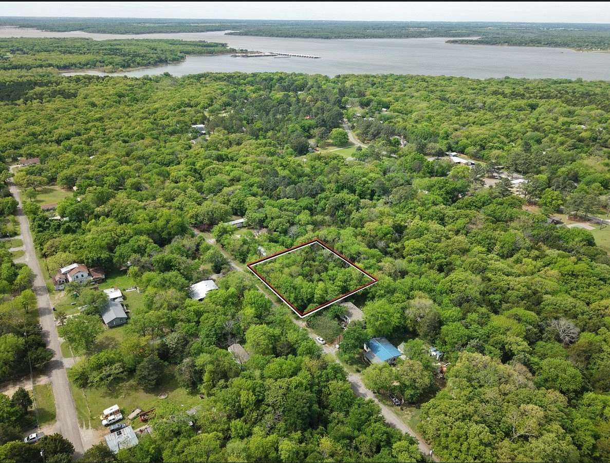 0.41 Acres of Land for Sale in Pottsboro, Texas