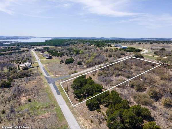 1 Acre of Residential Land for Sale in Graford, Texas