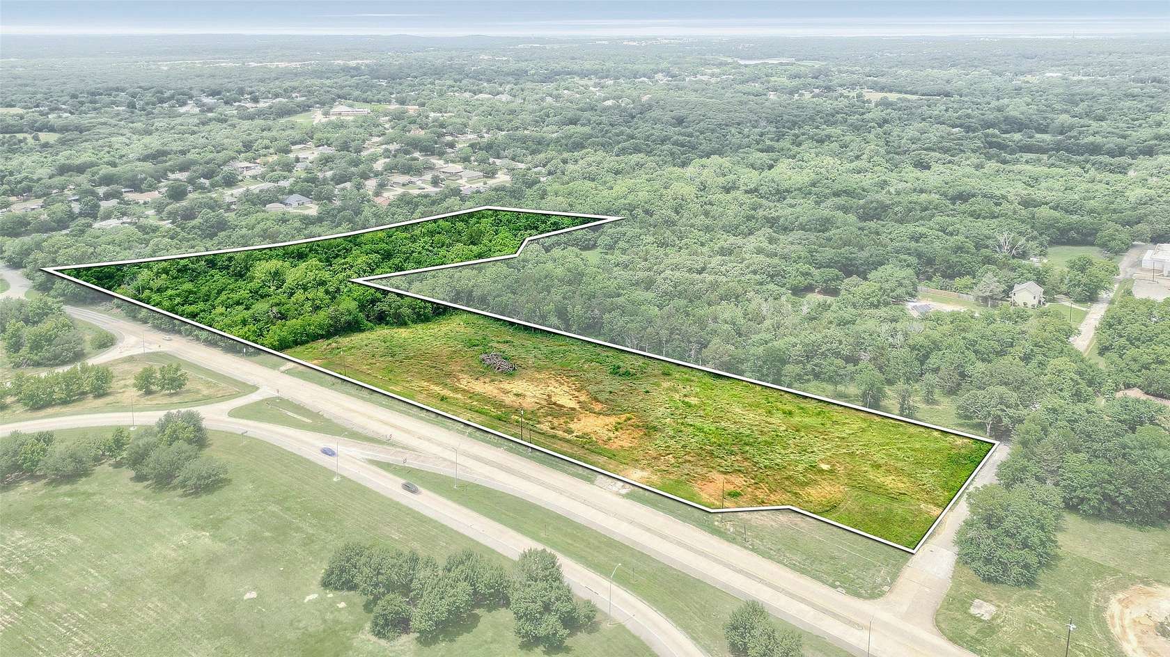 11 Acres of Mixed-Use Land for Sale in Denison, Texas