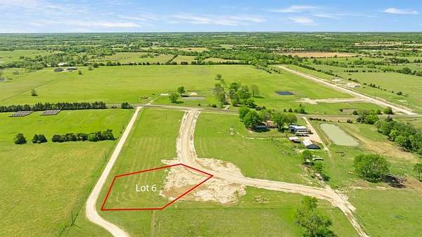 0.76 Acres of Residential Land for Sale in Sumner, Texas