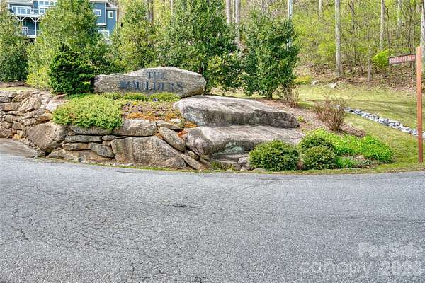 0.7 Acres of Residential Land for Sale in Hendersonville, North Carolina