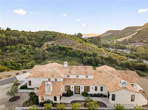 8.13 Acres of Land with Home for Sale in Temecula, California