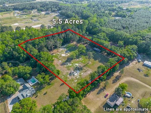 5.5 Acres of Residential Land for Sale in Waycross, Georgia