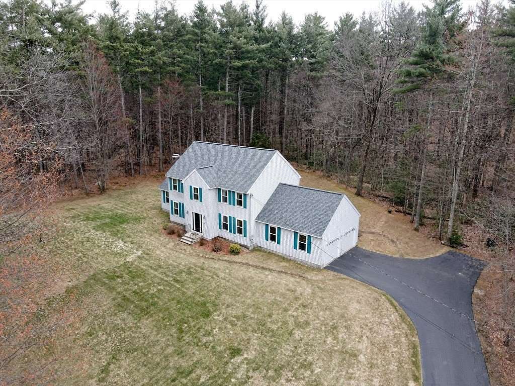 1.86 Acres of Land with Home for Sale in Brookline, New Hampshire