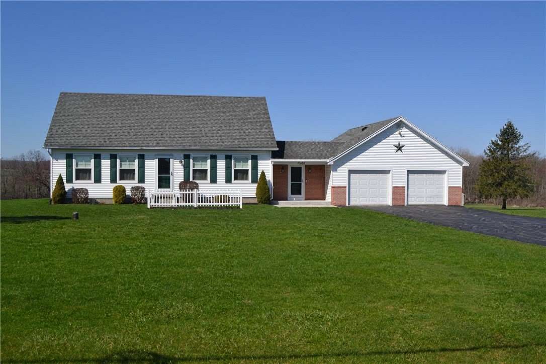 2 Acres of Land with Home for Sale in Pavilion, New York