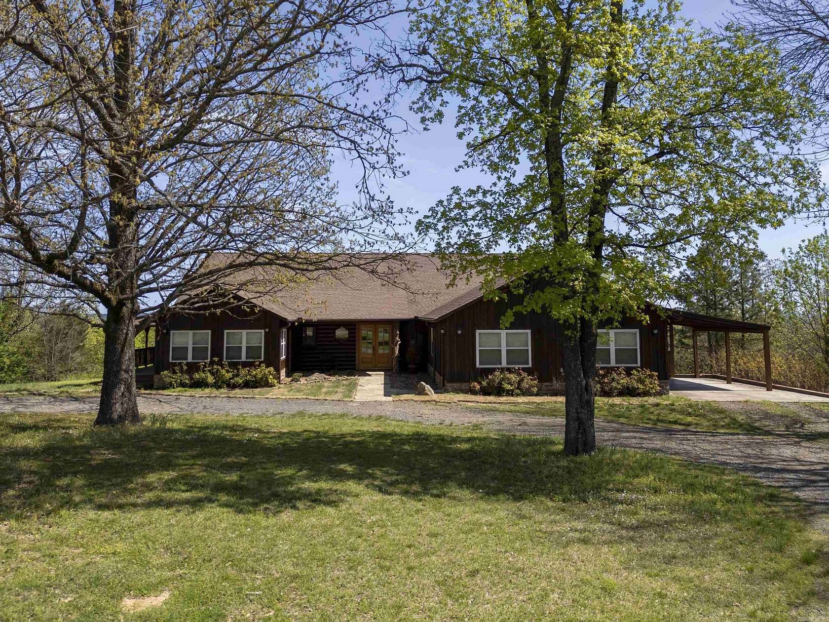 16.1 Acres of Land with Home for Sale in Heber Springs, Arkansas