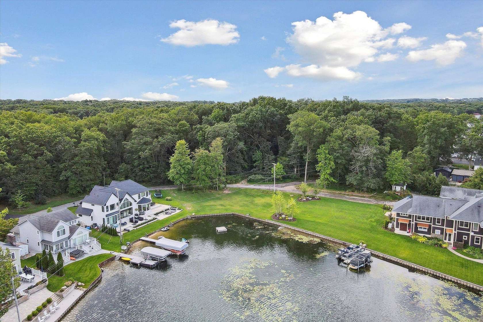 0.3 Acres of Residential Land for Sale in Kalamazoo, Michigan