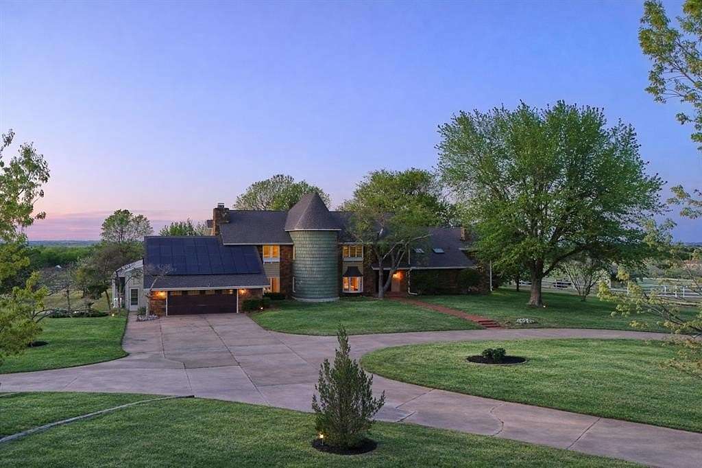 12.2 Acres of Land with Home for Sale in Yukon, Oklahoma