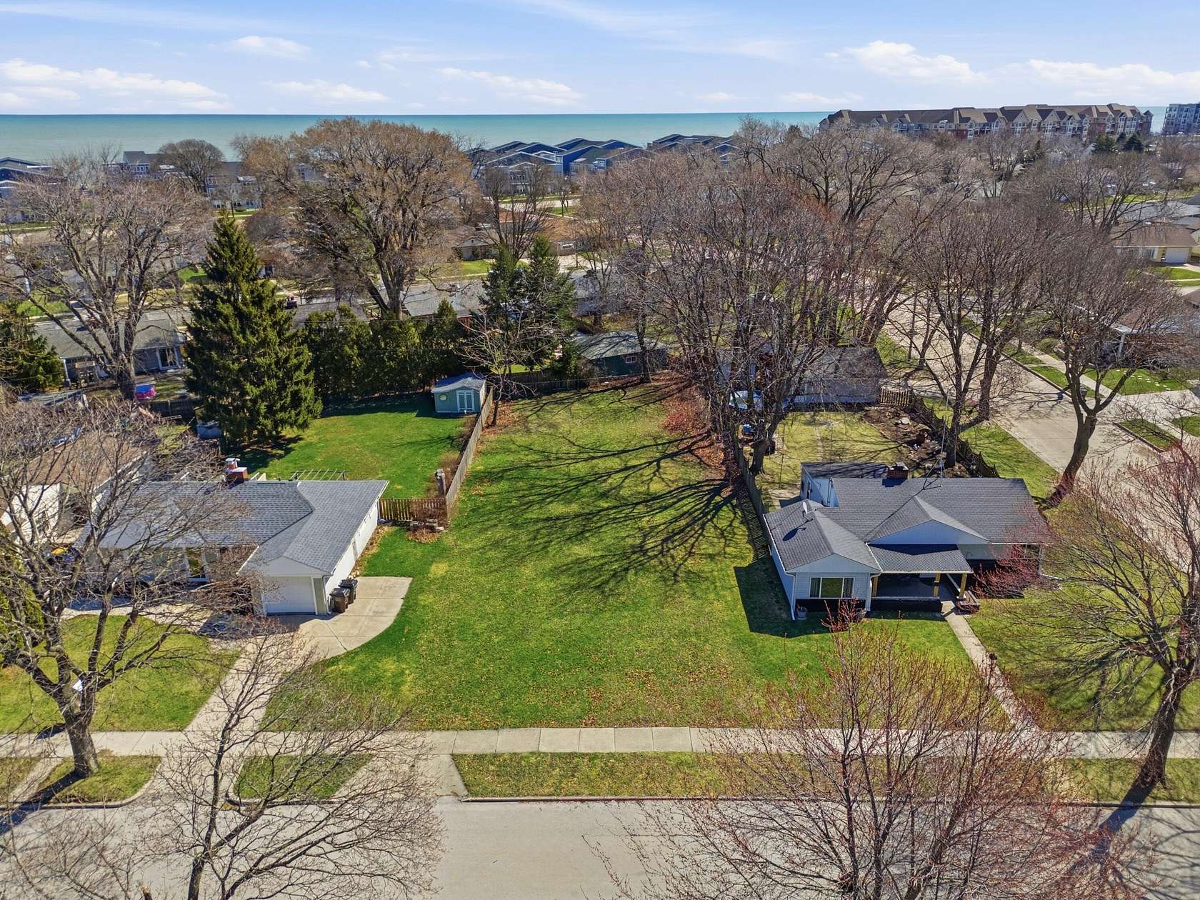 0.18 Acres of Residential Land for Sale in St. Francis, Wisconsin