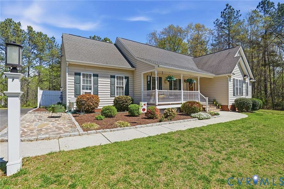 3.3 Acres of Land with Home for Sale in Beaverdam, Virginia