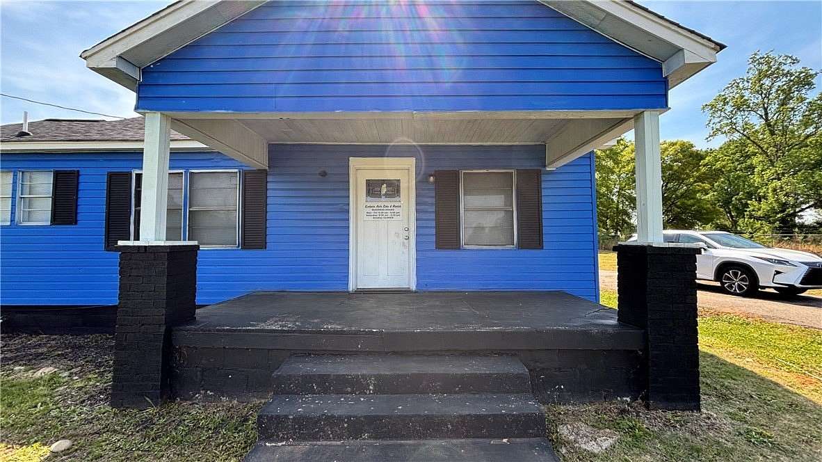 1.5 Acres of Mixed-Use Land for Sale in Anderson, South Carolina