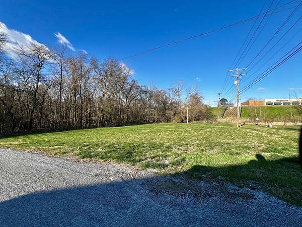 0.53 Acres of Residential Land for Sale in Murphysboro, Illinois