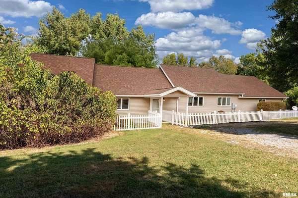 10.6 Acres of Recreational Land with Home for Sale in Makanda, Illinois