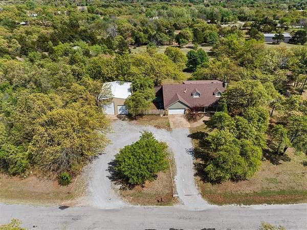 2.44 Acres of Land with Home for Sale in Edmond, Oklahoma