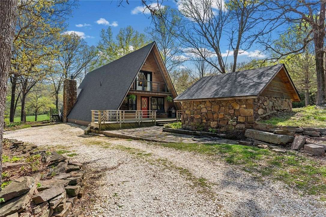 120 Acres of Recreational Land with Home for Sale in Canehill, Arkansas