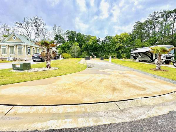 0.14 Acres of Land for Sale in Elberta, Alabama