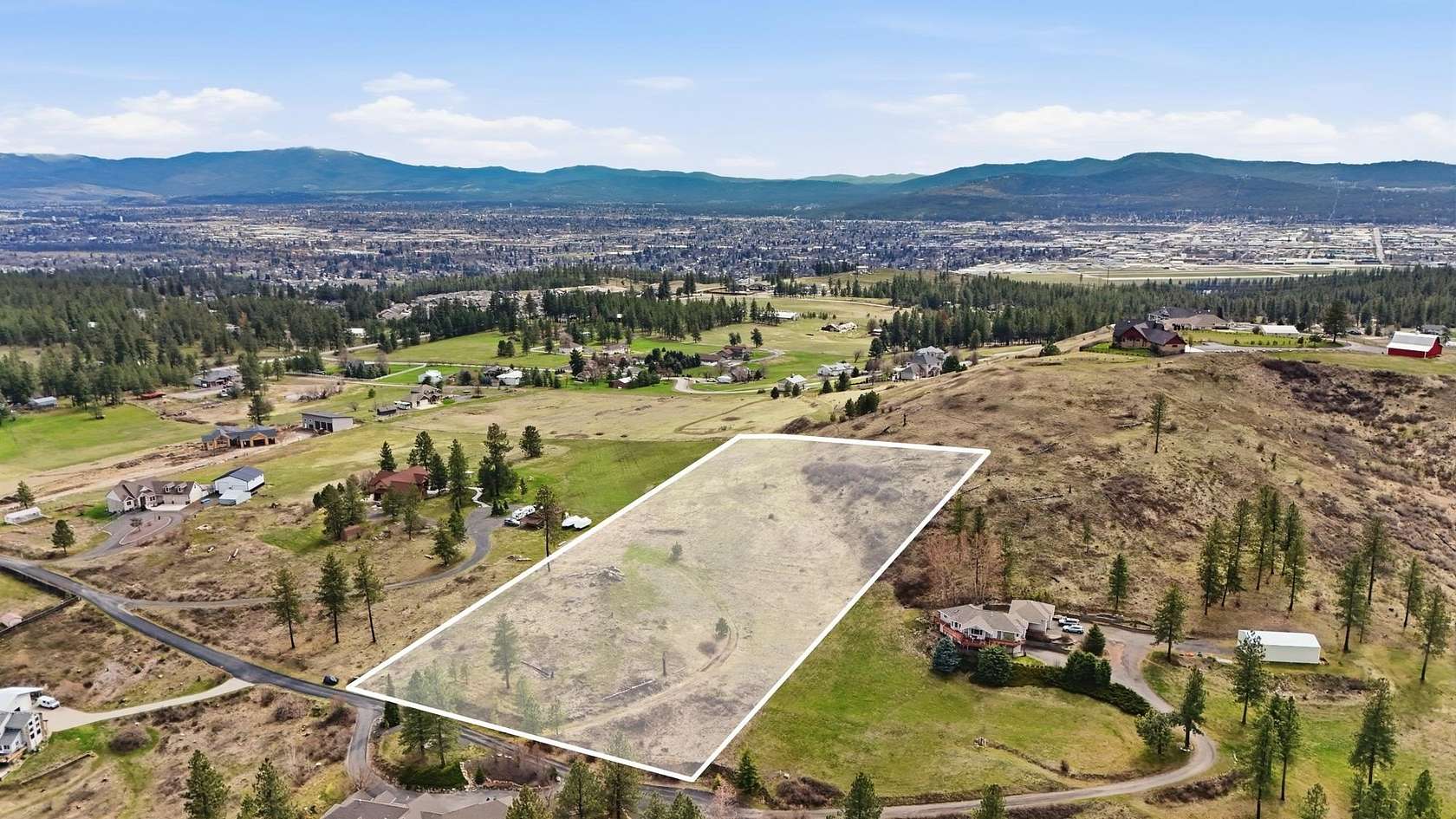 5 Acres of Residential Land for Sale in Spokane, Washington